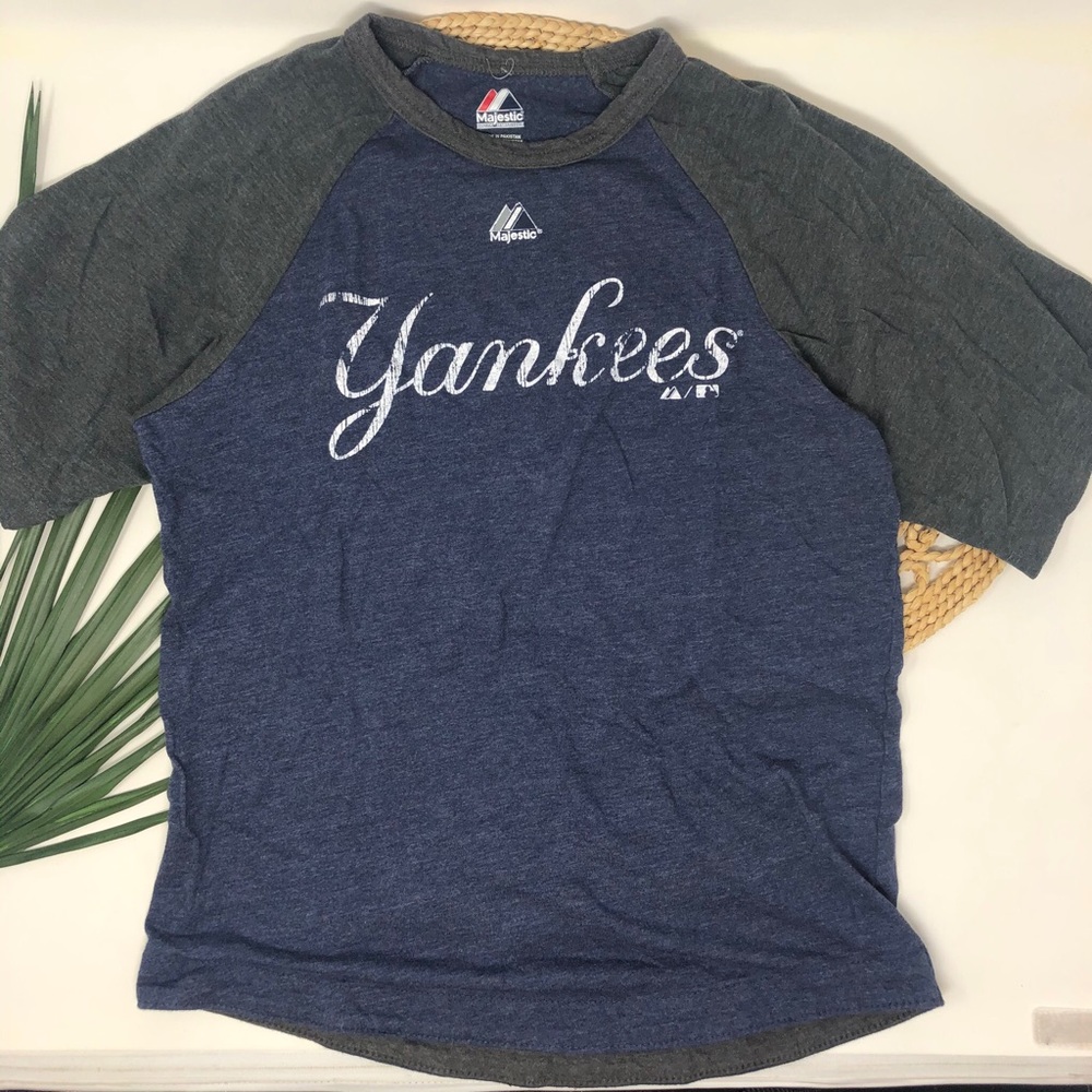 Majestic Kids Youth New York Yankees Shirt Medium